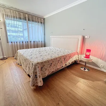 Apartment Luxury 2 Bedroom Gray D'albion 330