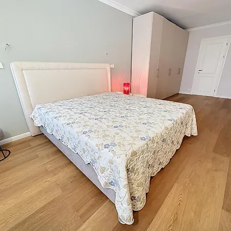 Lejlighed Luxury 2 Bedroom Gray D'albion 330